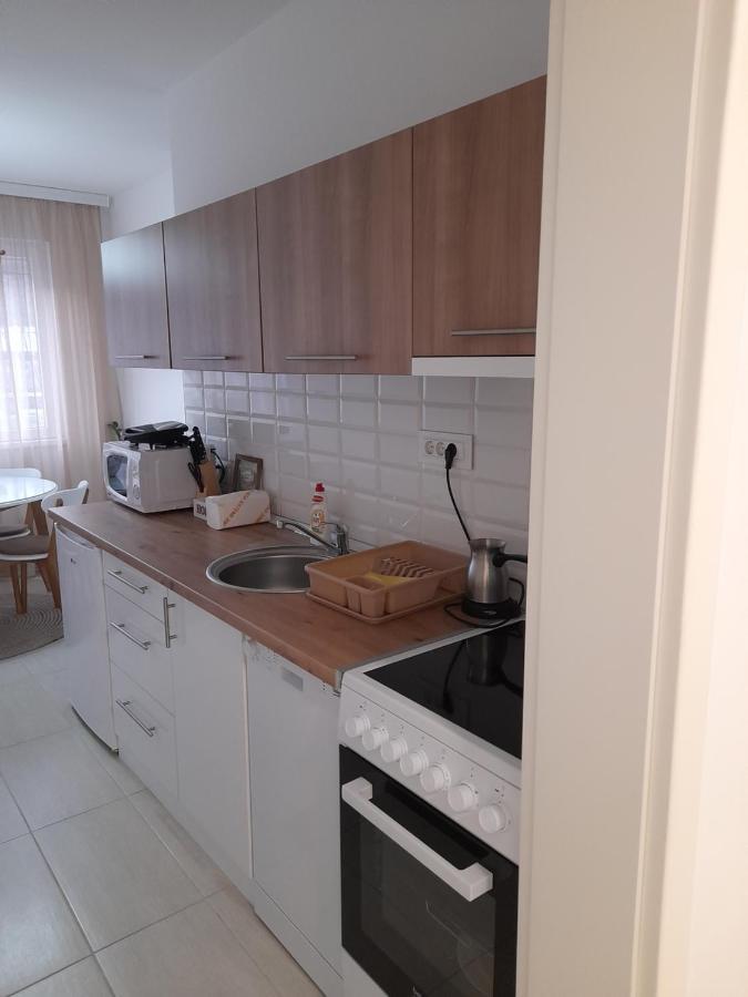 Apartman 8 فردنيك المظهر الخارجي الصورة