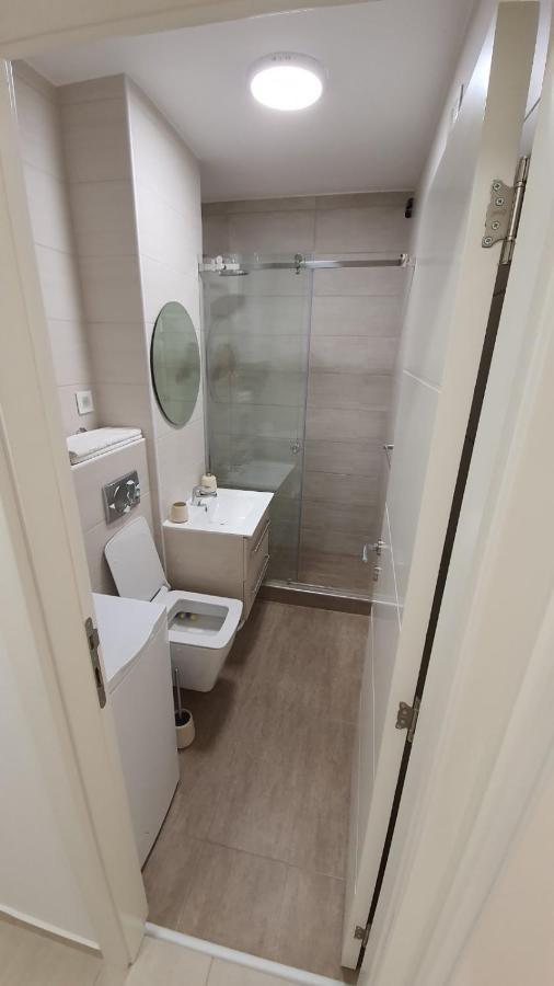 Apartman 8 فردنيك المظهر الخارجي الصورة