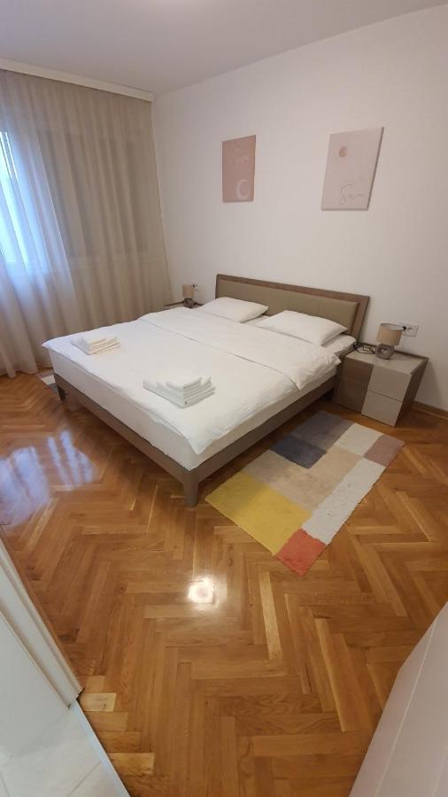 Apartman 8 فردنيك المظهر الخارجي الصورة